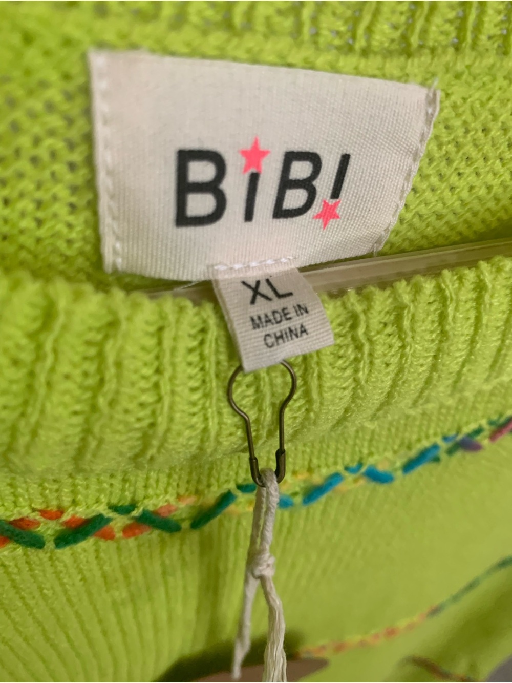 Lime Green Lover’s BiBi Knit Top with Multi-Color Cross Stitch Lines Sz XL - Picture 4 of 7